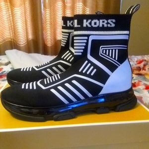 MICHAEL KORS KENDRA KNIT SOCK SNEAKER